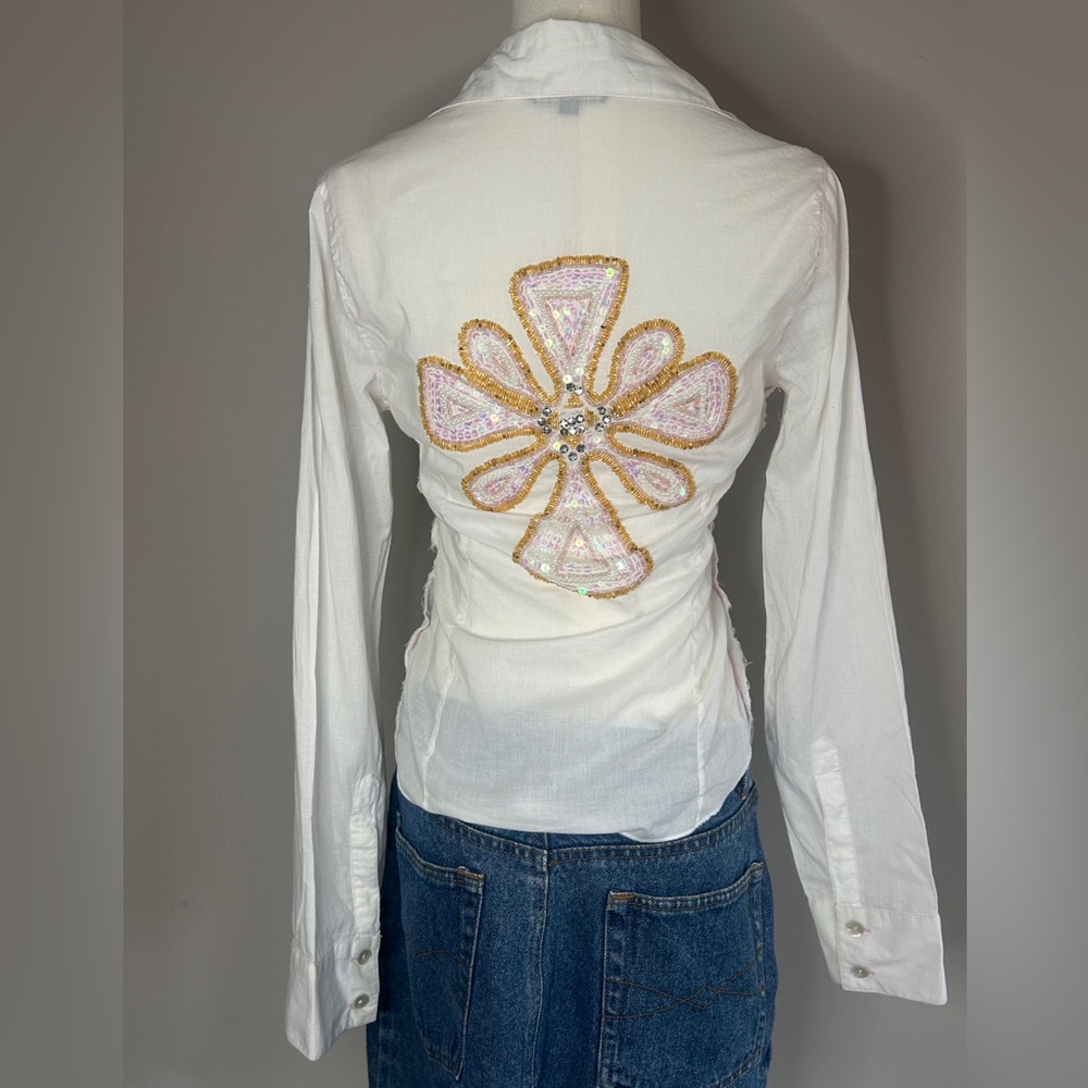 Y2K DOLLHOUSE Button Down Shirt Sequin Floral Cross Applique Preppy Western Sz M - Picture 9 of 15